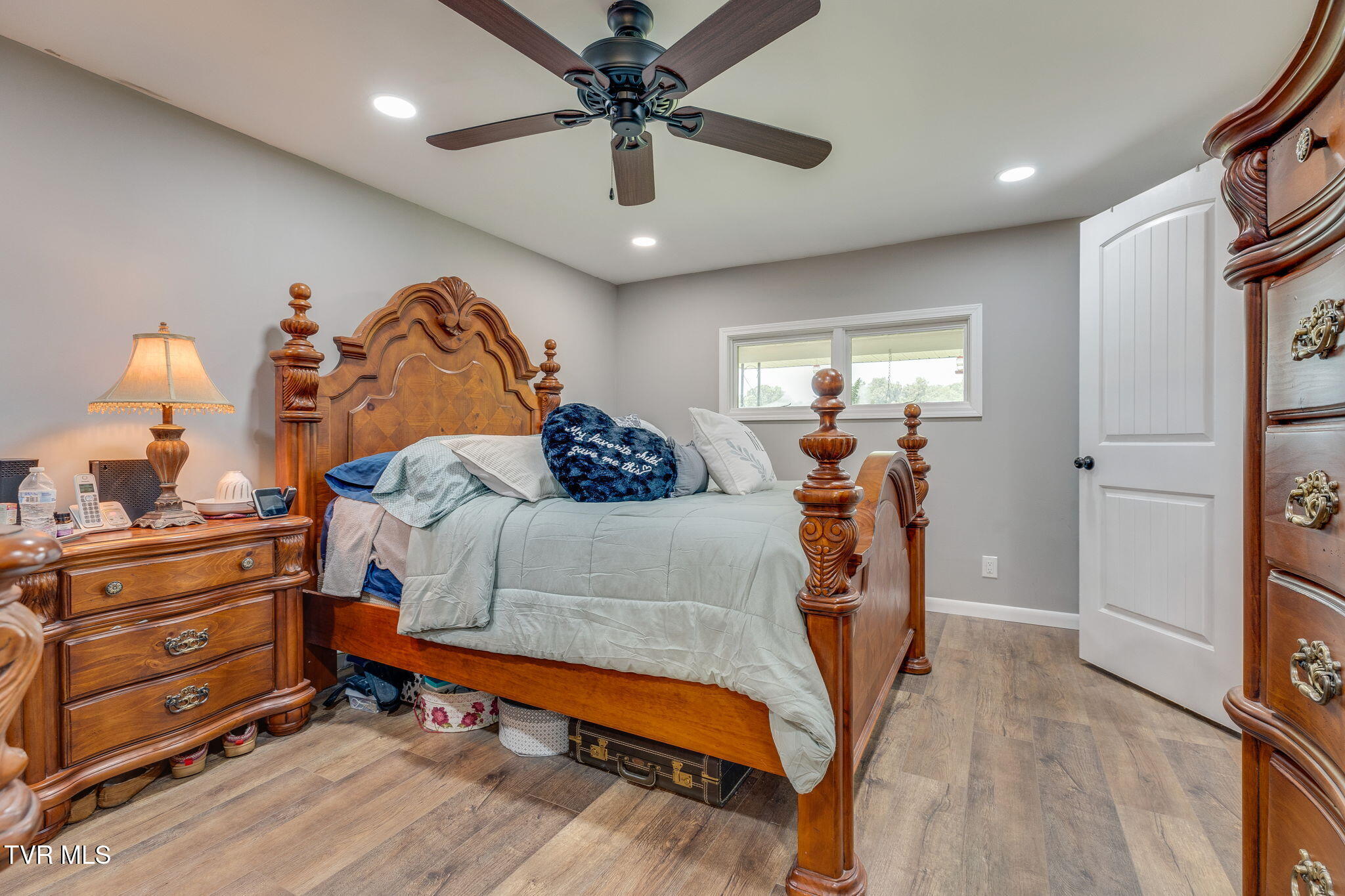 1703 Rock Springs Road Kingsport, TN 37664 - Photo 23 of 57 Master Bedroom