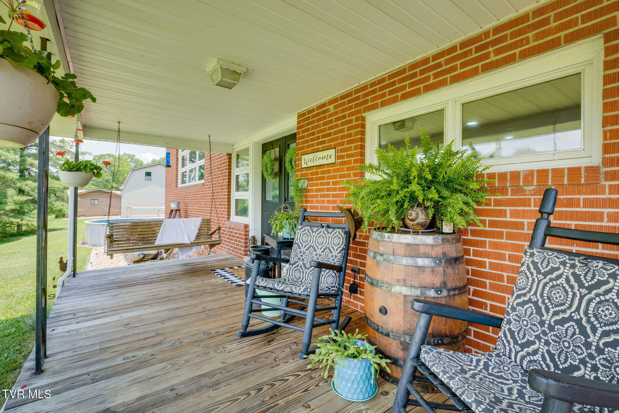 1703 Rock Springs Road Kingsport, TN 37664 - Photo 10 of 57 Front Porch