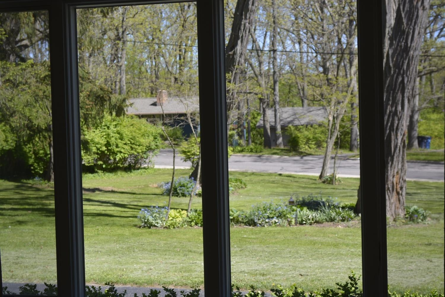 915 Sunset Road Ann Arbor, MI 48103 - Photo 8 of 10 Photo 8