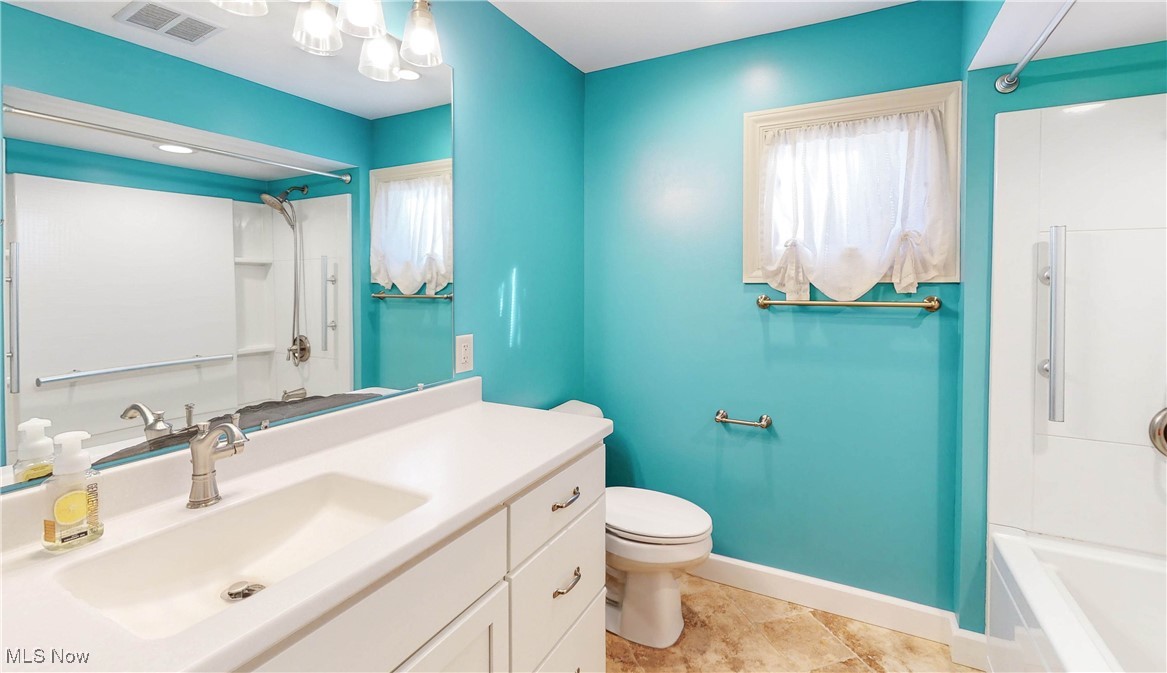 587 North Hametown Road Akron, OH 44333 - Photo 7 of 46 Gallery Image 7