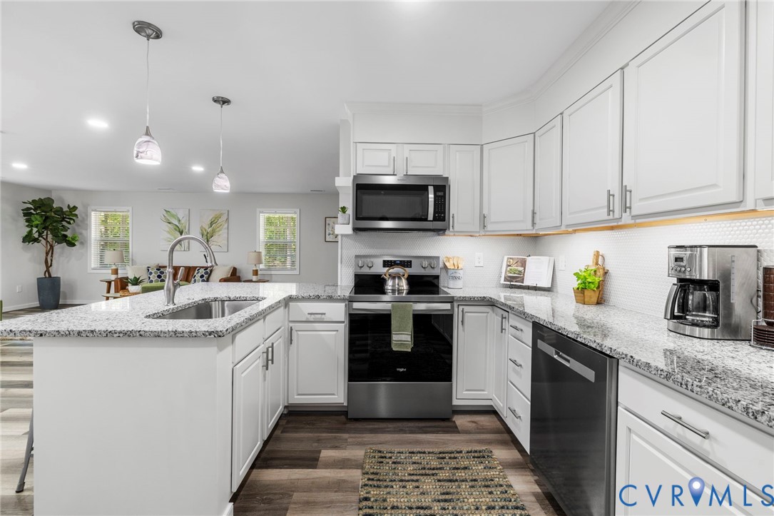 10401 Reedy Branch Road Chesterfield, VA 23838 - Photo 13 of 29 Lots of counter space for prep!