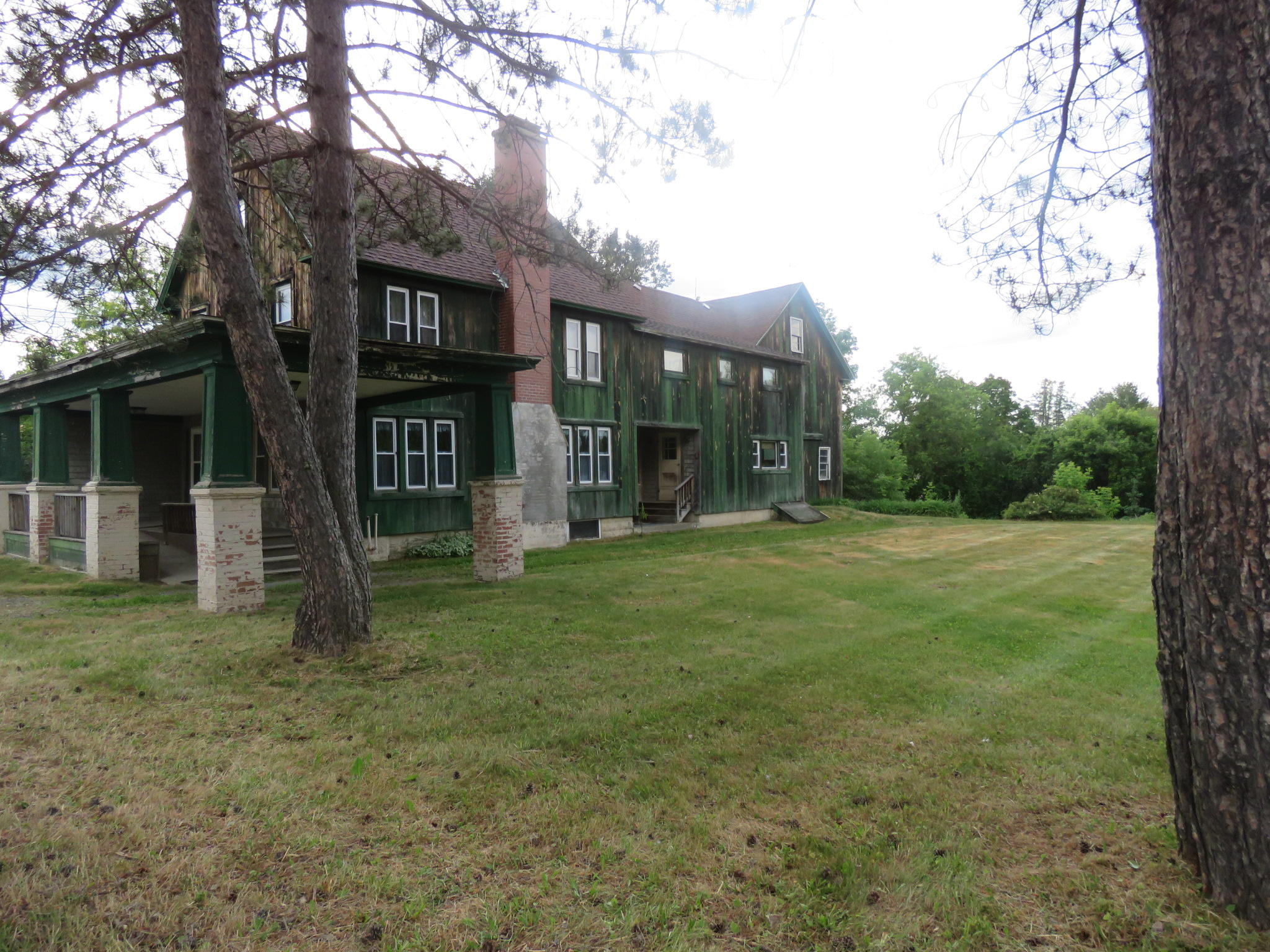 15 York Street Caribou, ME 04736 - Photo 2 of 3 IMG_0302