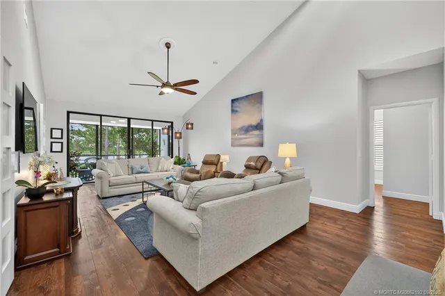 $199,900 | 13232 Northwest Harbour Ridge Boulevard, Unit 8B, Palm City, FL 34990