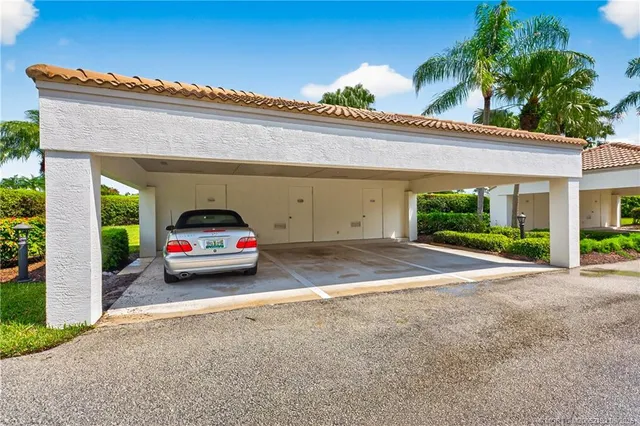 $199,900 | 13232 Northwest Harbour Ridge Boulevard, Unit 8B, Palm City, FL 34990