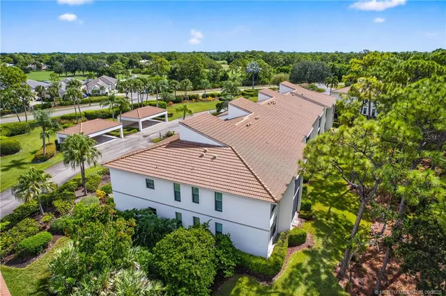 $199,900 | 13232 Northwest Harbour Ridge Boulevard, Unit 8B, Palm City, FL 34990