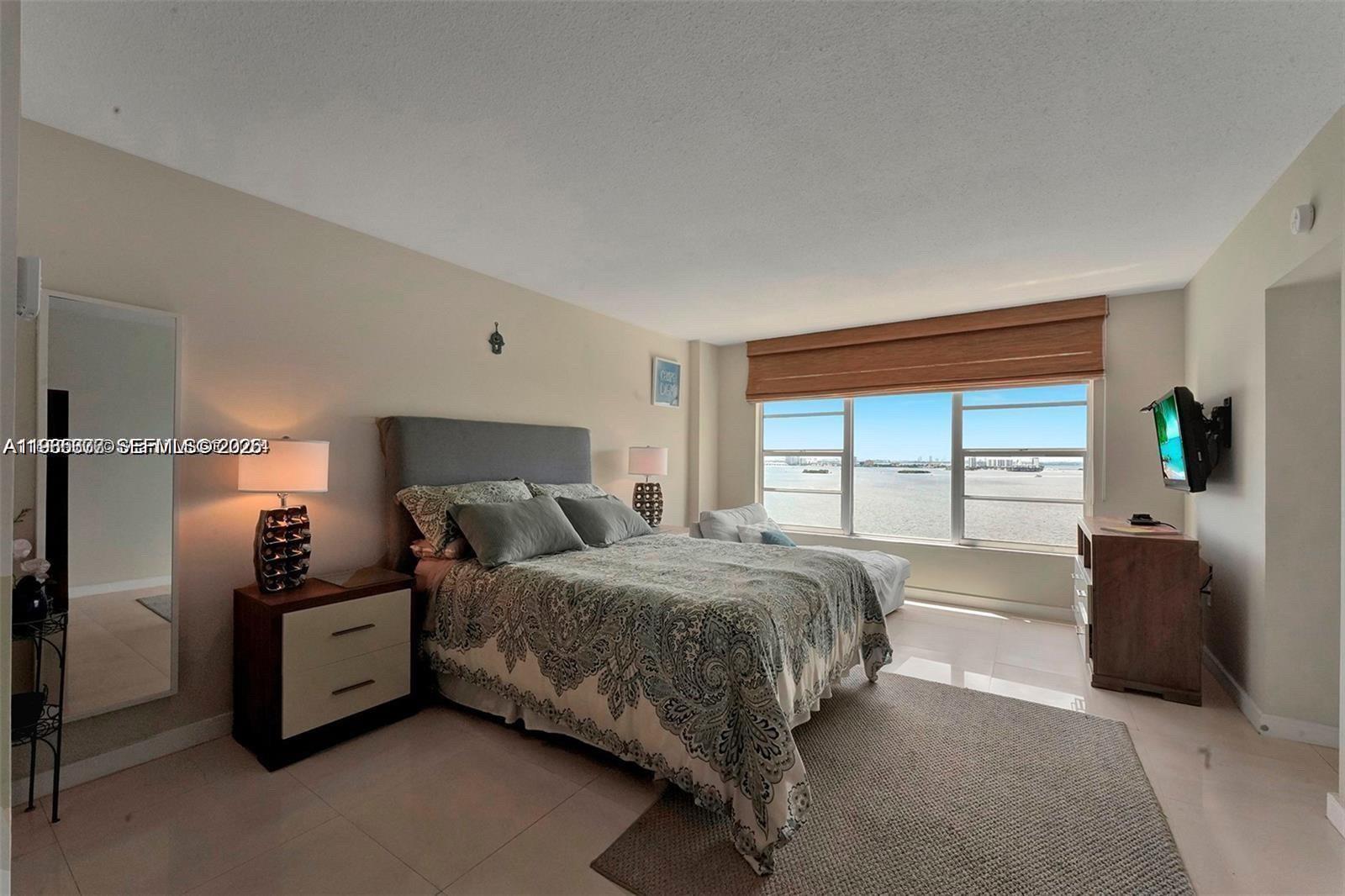 11111 Biscayne Boulevard, Unit 18E Miami, FL 33181 - Photo 11 of 13