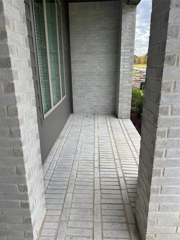 2522 Brunswick Way Allen, TX 75013 - Photo 4 of 19 a view of a balcony with a bathroom