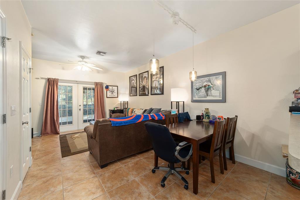 2915 Southwest 35th Place, Unit 102 Gainesville, FL 32608 - Photo 12 of 32