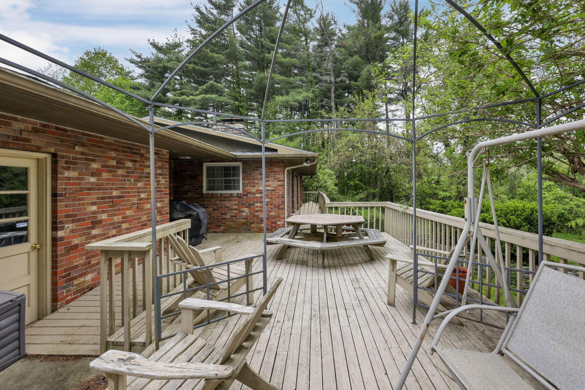 7766 Rodebaugh Road Reynoldsburg, OH 43068 - Photo 42 of 59 Elevated deck