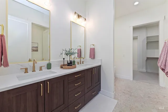 $929,000 | 5394 West Haughburn Drive, Eagle, ID 83616