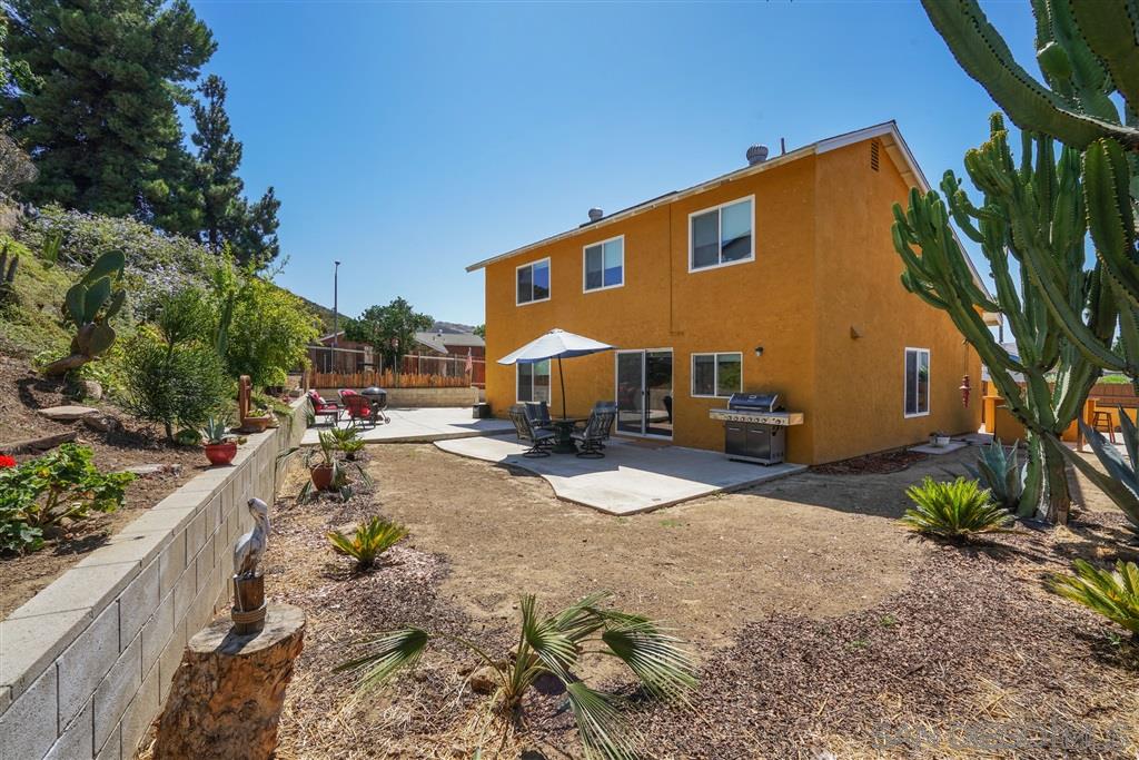 2305 Doubletree Road Spring Valley, CA 91978 - Photo 17 of 22