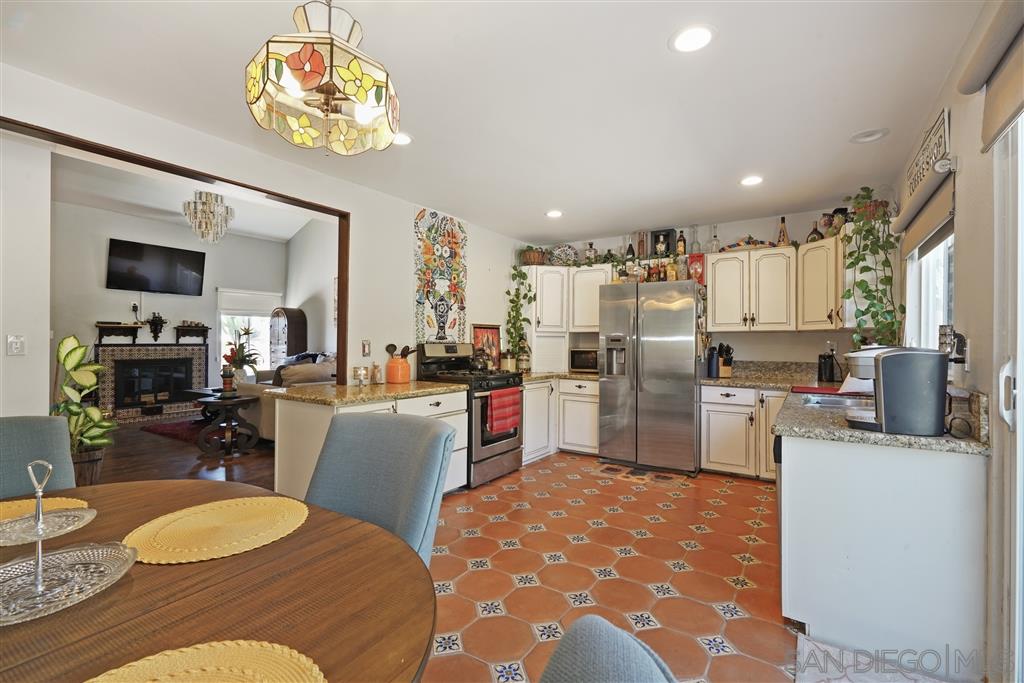 2305 Doubletree Road Spring Valley, CA 91978 - Photo 6 of 22
