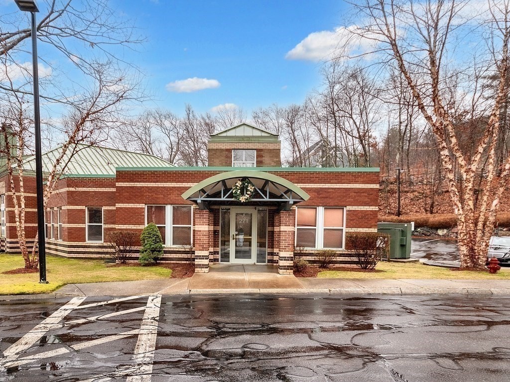 269 Cambridge Road, Unit 304 Woburn, MA 01801 - Photo 34 of 37 Gallery Image 34