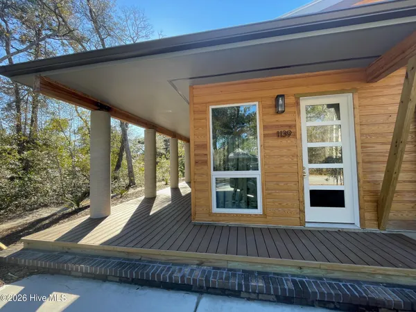 $1,395 | 1139 North Caswell Avenue, Southport, NC 28461