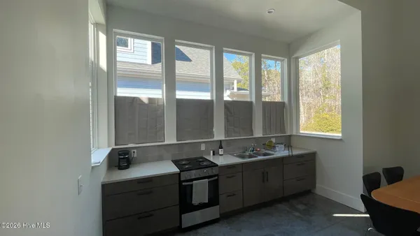 $1,395 | 1139 North Caswell Avenue, Southport, NC 28461