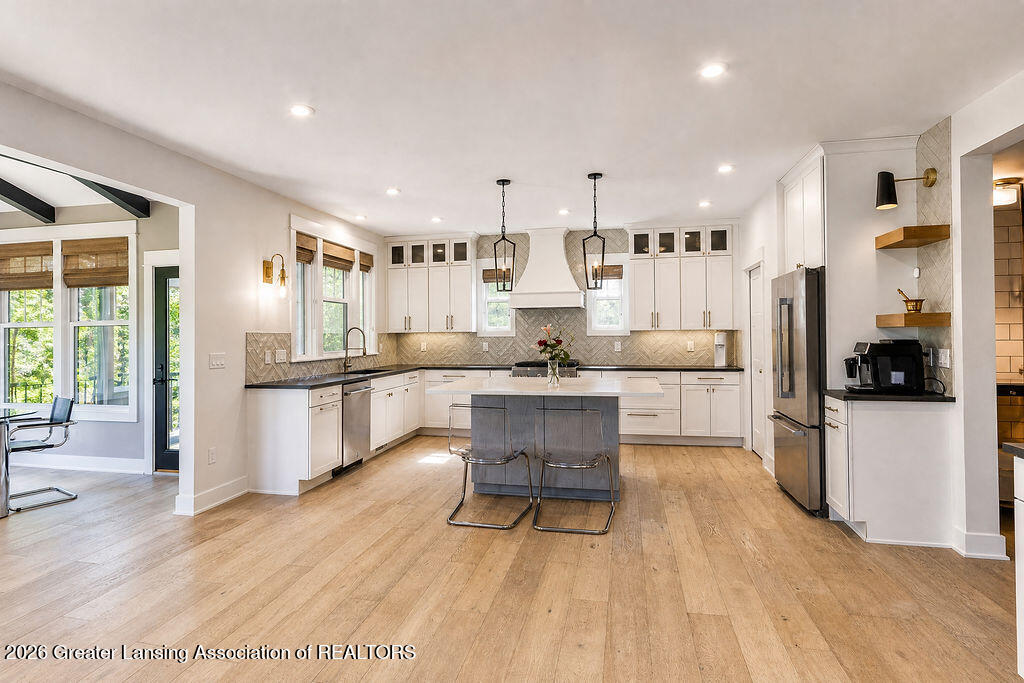 6080 Southridge Road East Lansing, MI 48823 - Photo 16 of 68 Final37