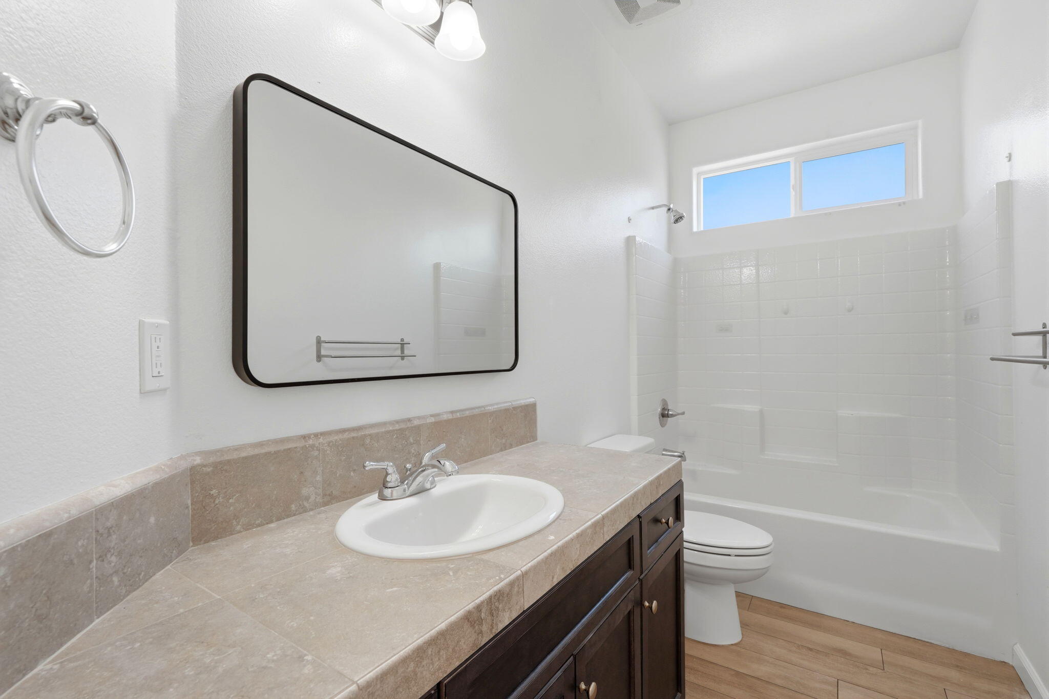 30734 Bellwood Road Visalia, CA 93291 - Photo 10 of 35 16-30734_Bellwood_Rd_015