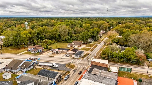 a view of an ocean with city view