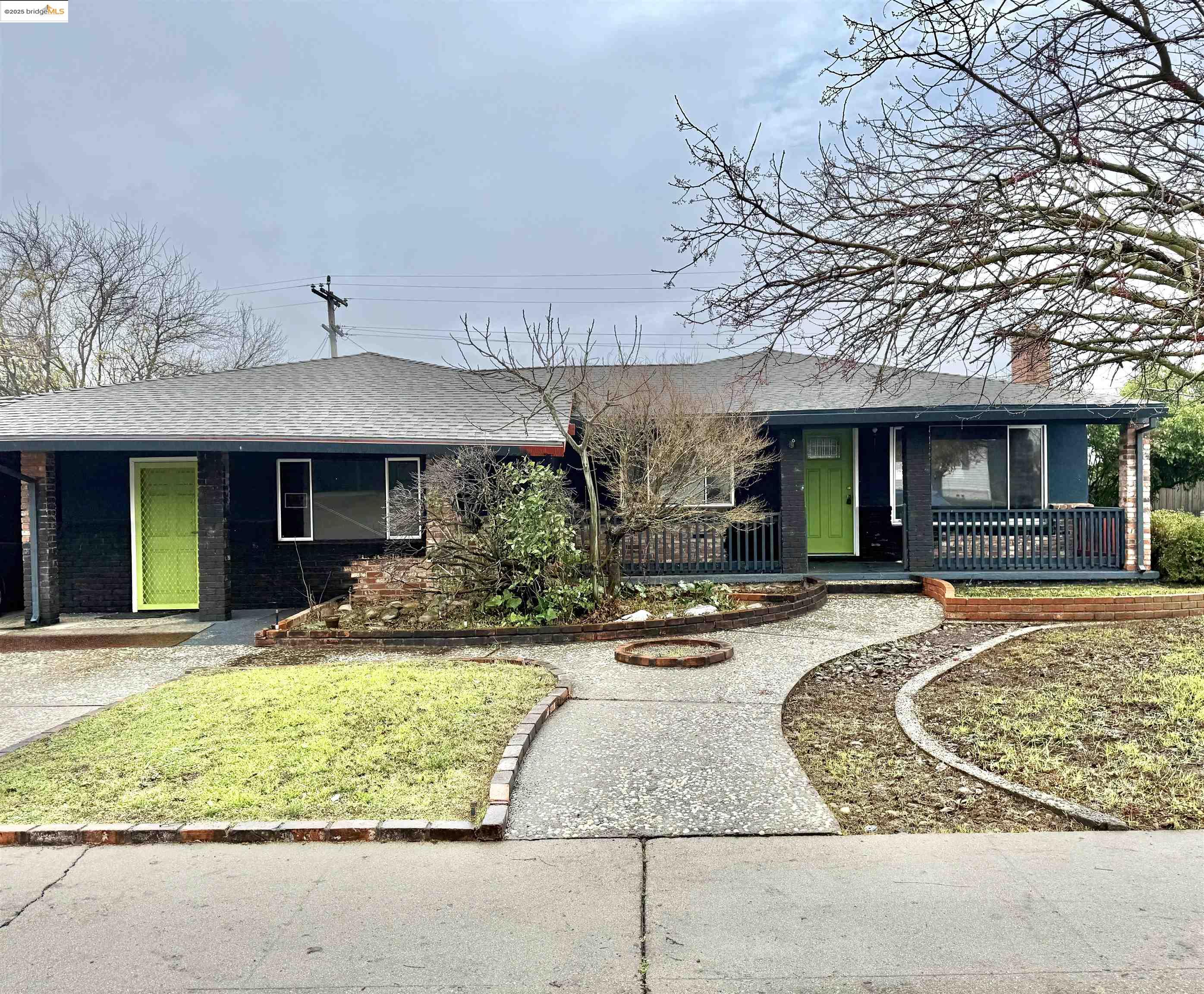 front view of house with a yard