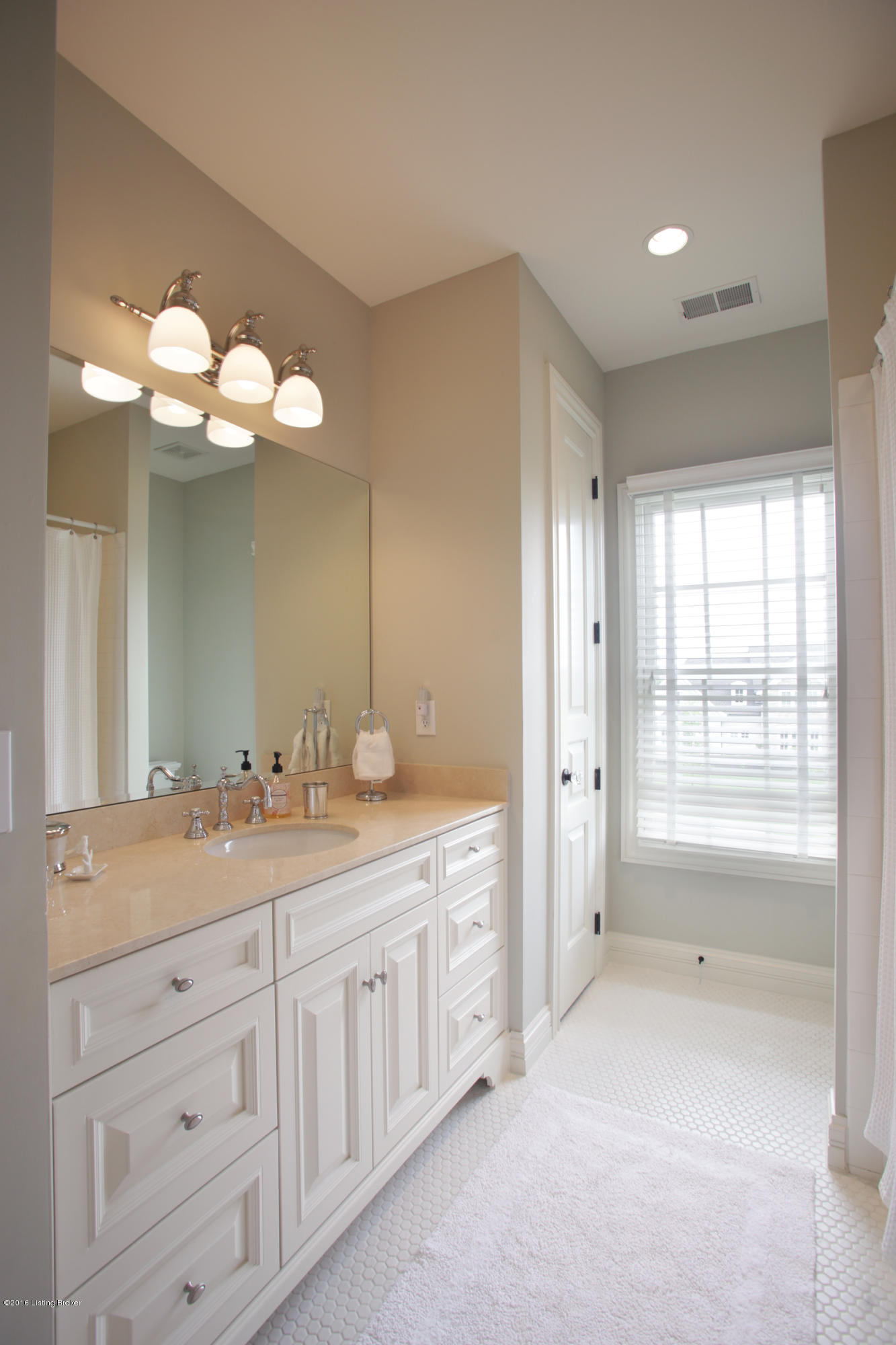 5400 Farm Spring Court Prospect, KY 40059 - Photo 84 of 104 81
