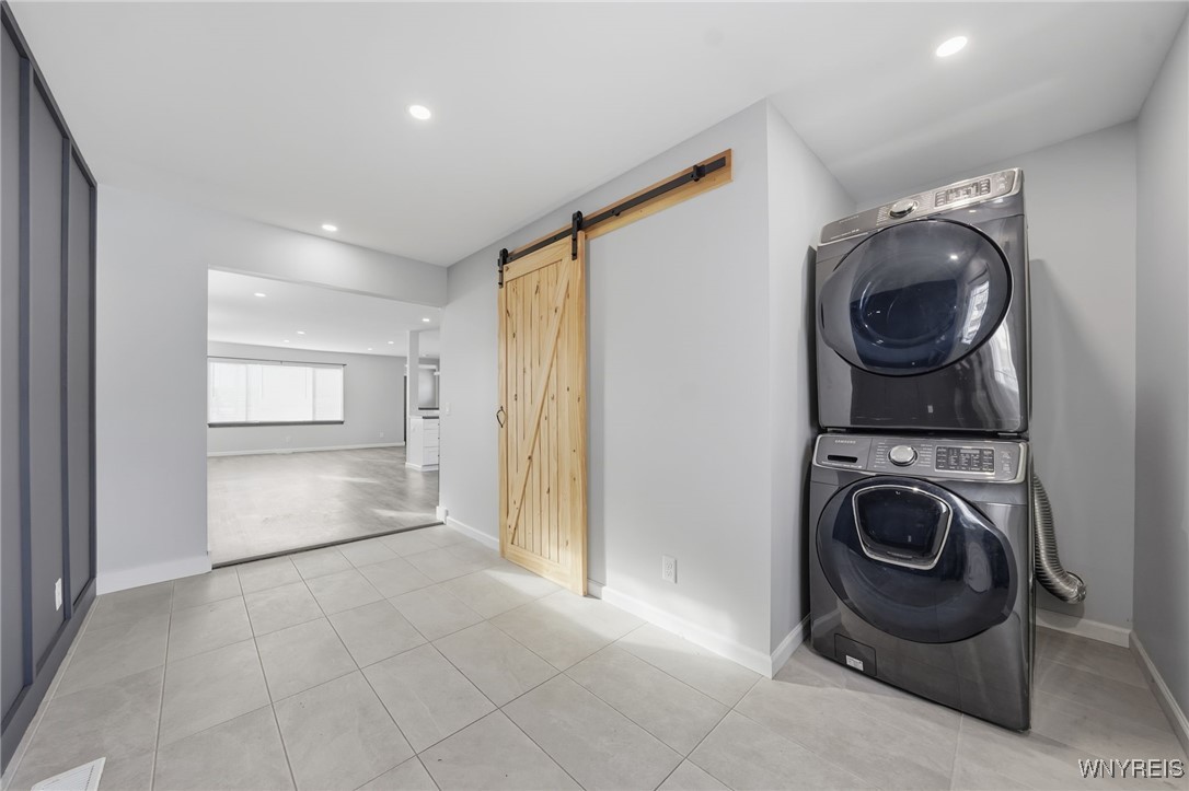 4596 Broadway Cheektowaga, NY 14043 - Photo 13 of 40