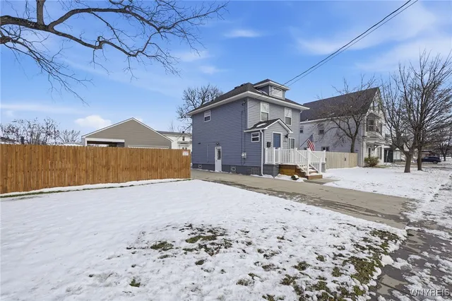 $299,900 | 4596 Broadway, Cheektowaga, NY 14043