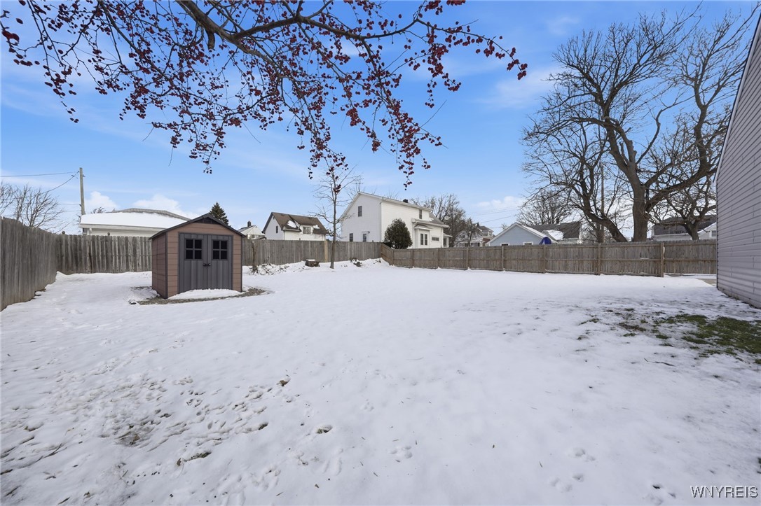 4596 Broadway Cheektowaga, NY 14043 - Photo 32 of 40