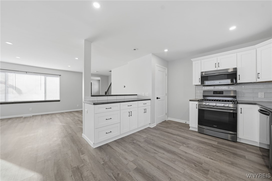 4596 Broadway Cheektowaga, NY 14043 - Photo 8 of 40