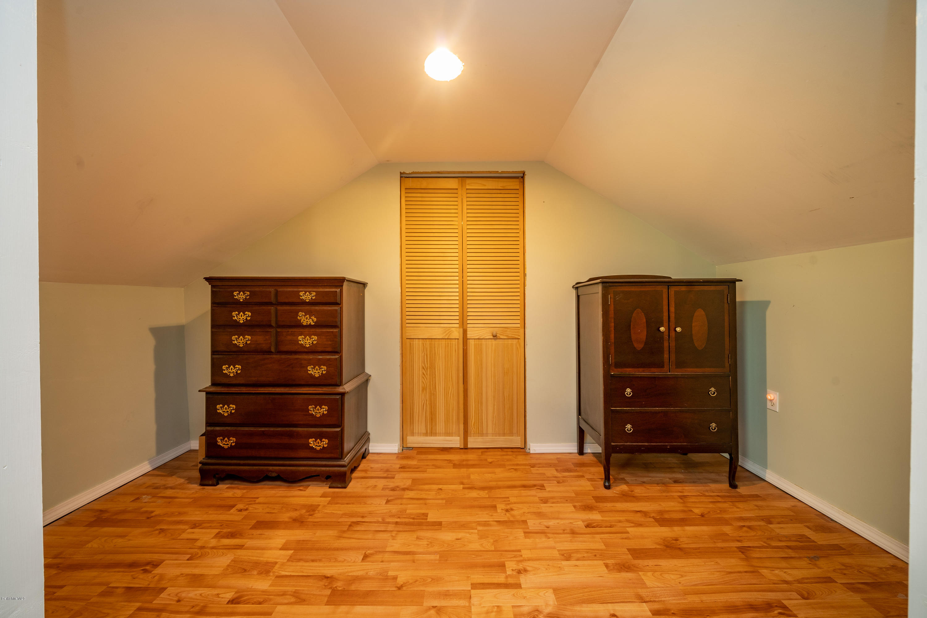 22 Wade Inn Road Becket, MA 01223 - Photo 22 of 32