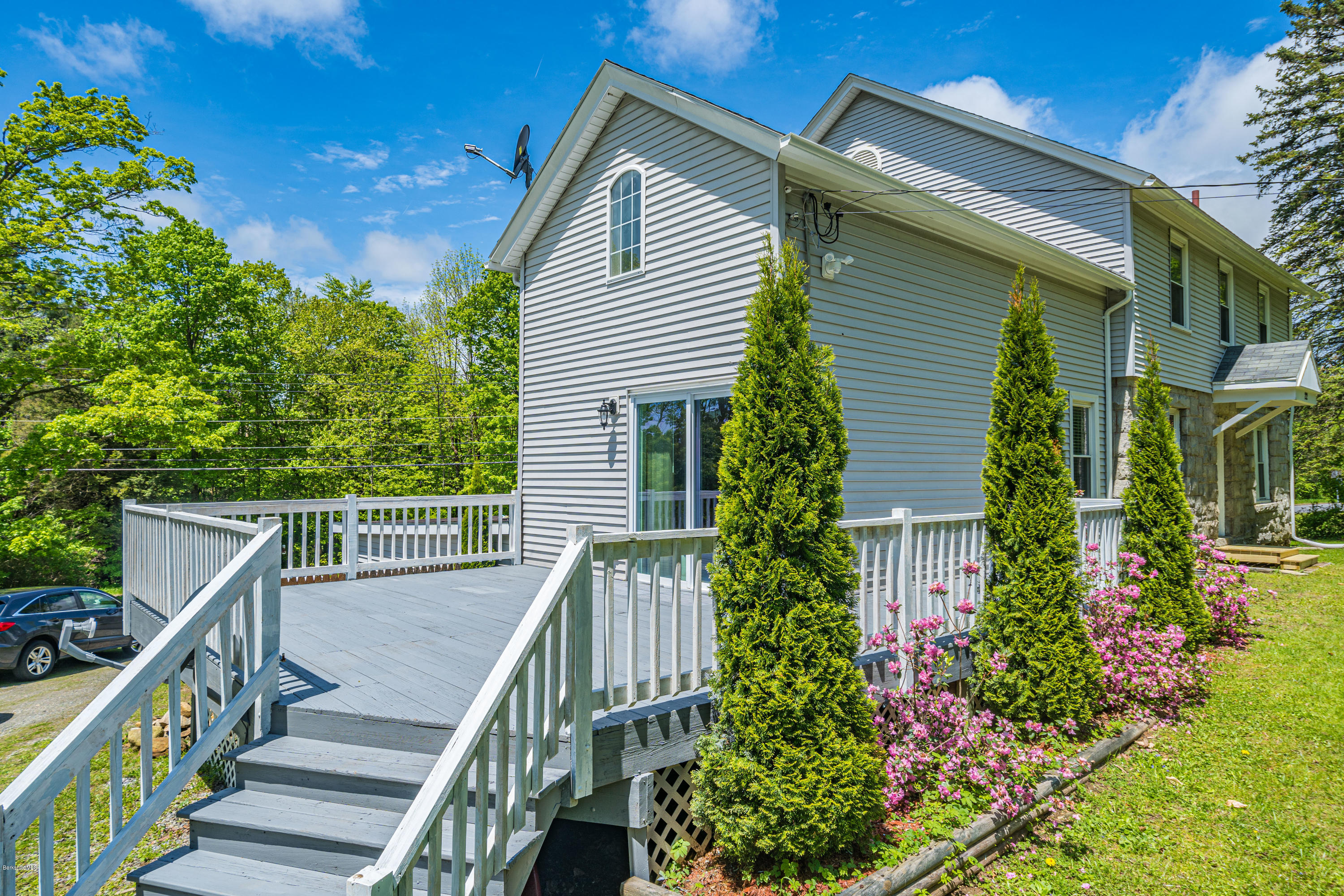 22 Wade Inn Road Becket, MA 01223 - Photo 31 of 32