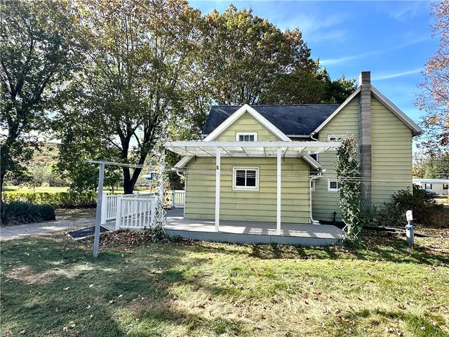 $179,900 | 11534 Maple Avenue, Prattsburgh, NY 14512