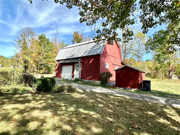 $179,900 | 11534 Maple Avenue, Prattsburgh, NY 14512