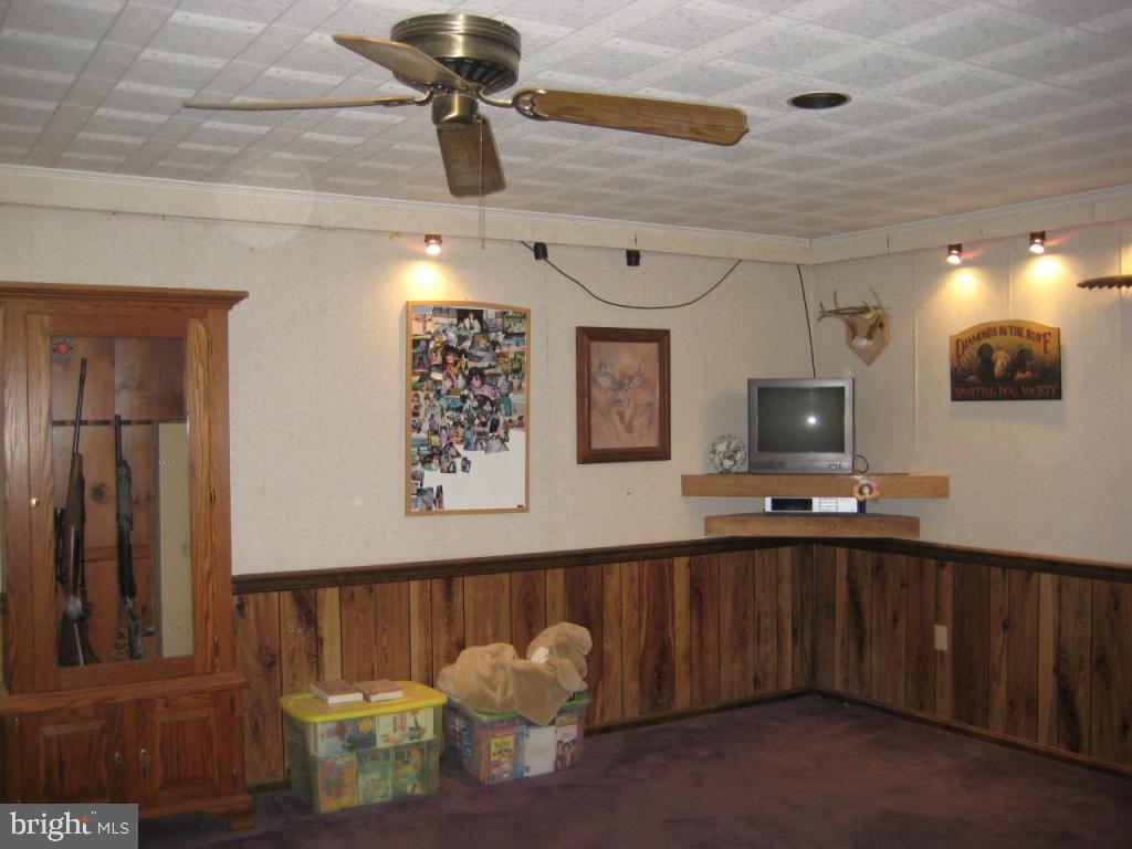 2254 Turnpike Road Elizabethtown, PA 17022 - Photo 17 of 38 Gallery Image 17