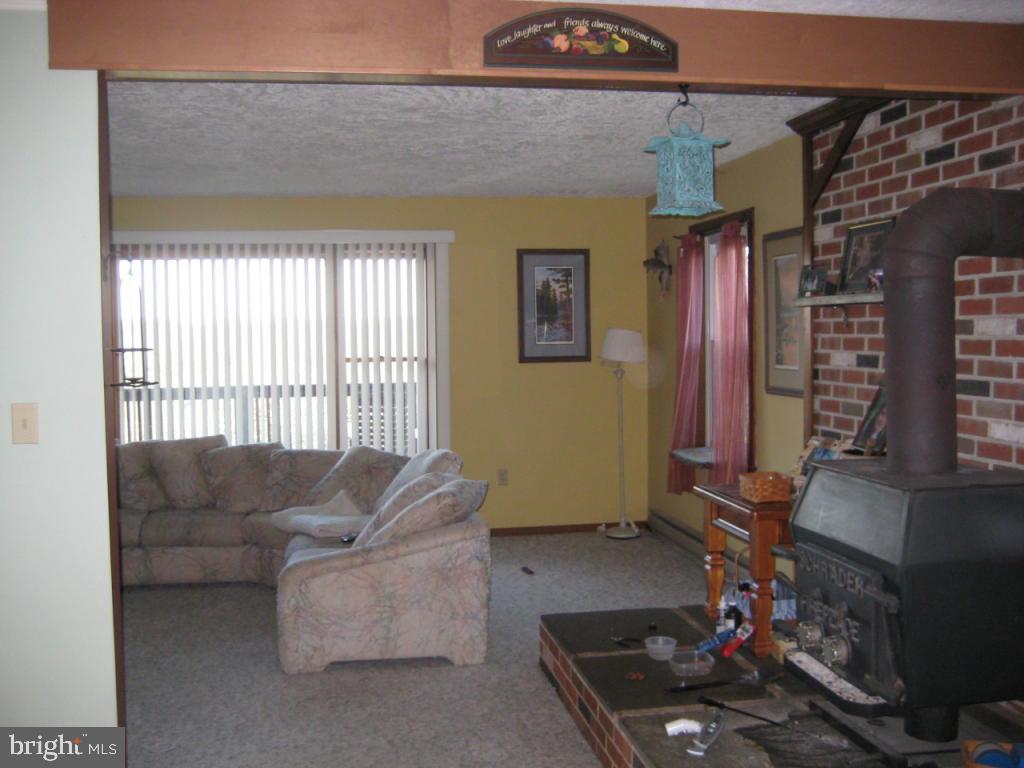 2254 Turnpike Road Elizabethtown, PA 17022 - Photo 6 of 38 Gallery Image 6