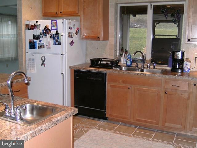 2254 Turnpike Road Elizabethtown, PA 17022 - Photo 10 of 38 Gallery Image 10