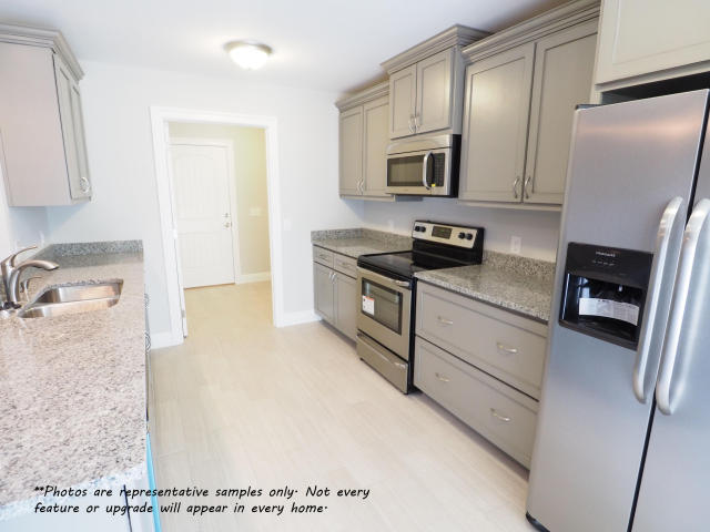 2136 Wind Trace Road North Navarre, FL 32566 - Photo 7 of 22 Gallery Image 7
