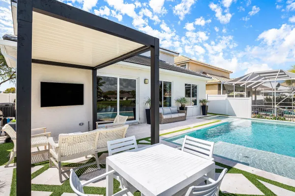 $1,489,000 | 1211 Delray Lakes Drive, Delray Beach, FL 33444