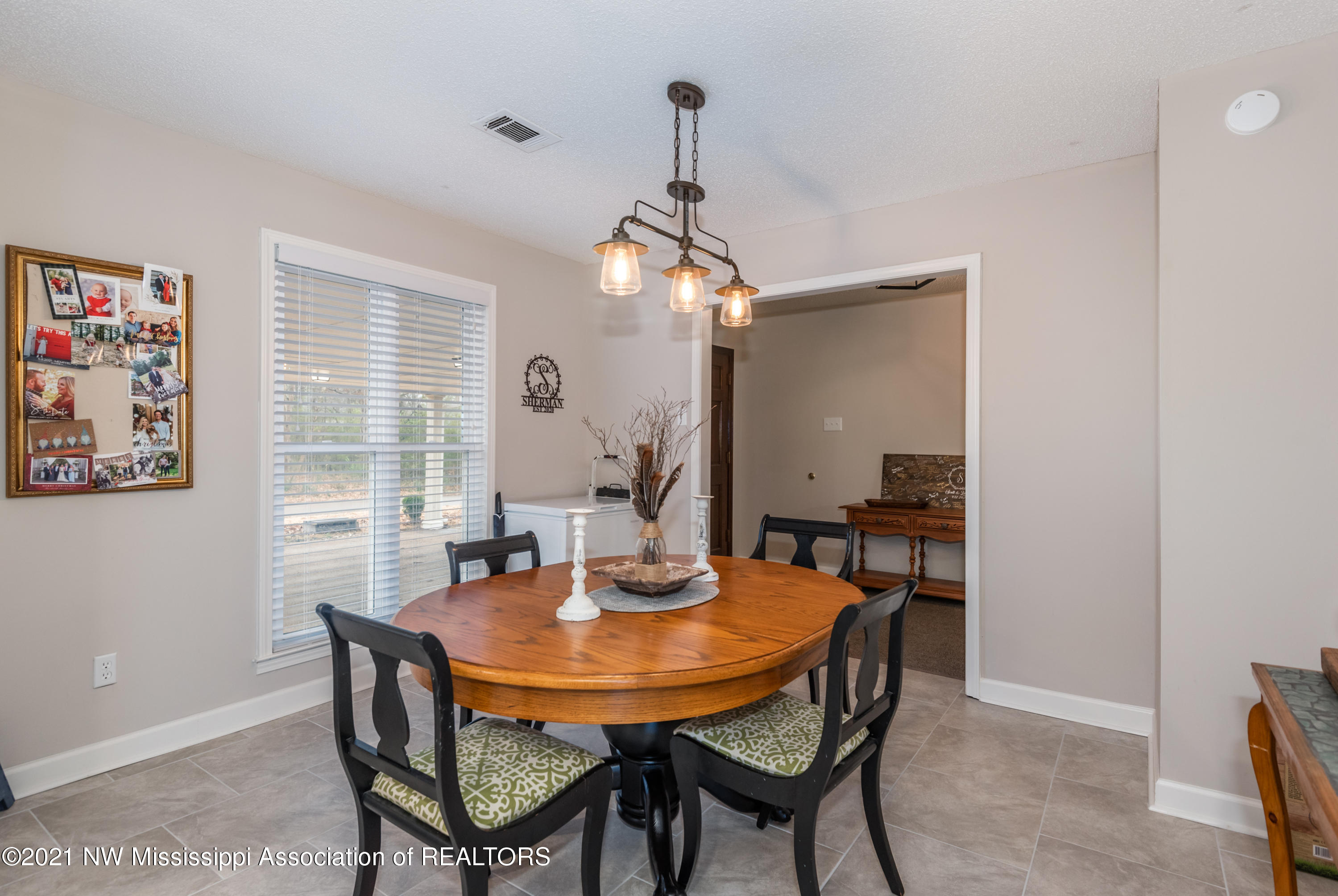 4498 Bienville Road Nesbit, MS 38651 - Photo 4 of 22 DSC_3422-Edit