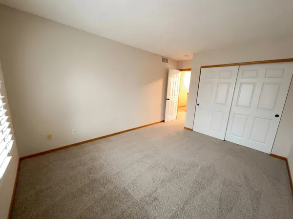 $295,000 | 17005 78th Place North, Maple Grove, MN 55311