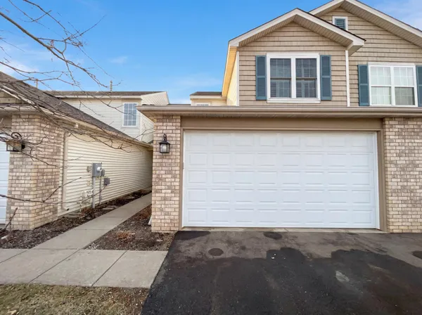 $295,000 | 17005 78th Place North, Maple Grove, MN 55311