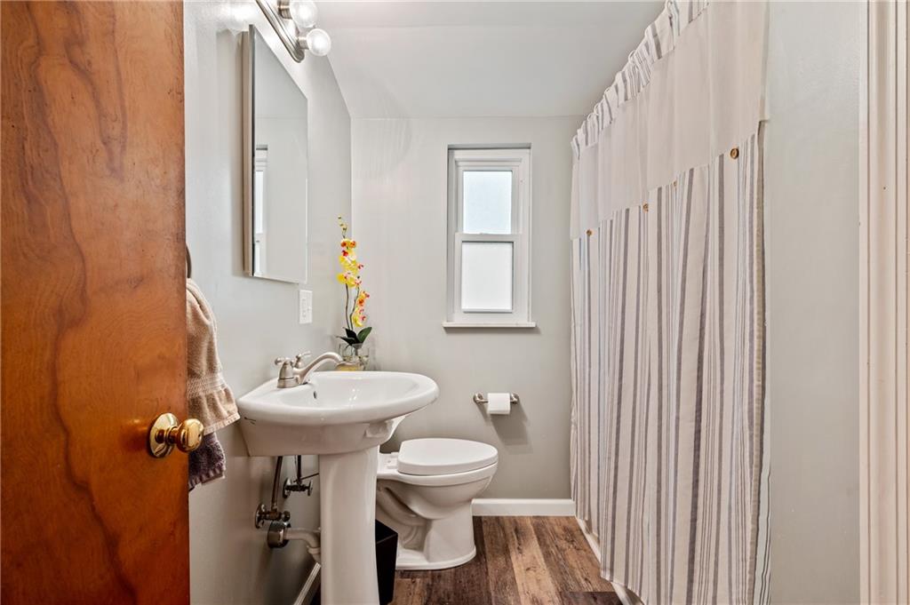 331 Eicher Road Pittsburgh, PA 15237 - Photo 24 of 39 Gallery Image 24