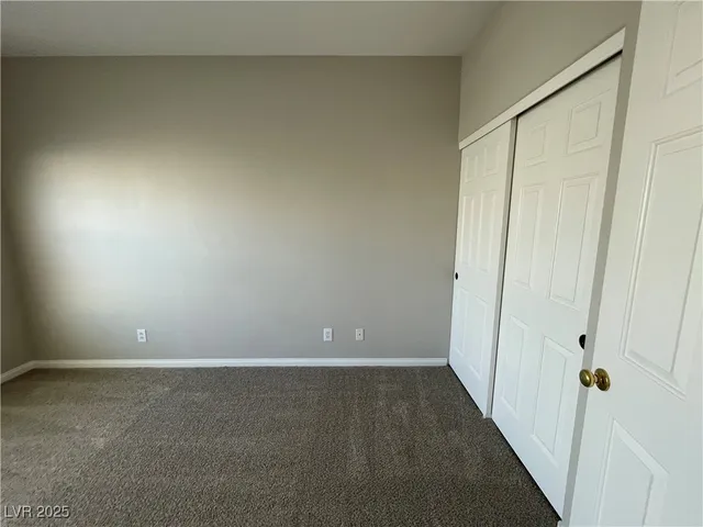 $1,895 | 8463 Antique Cameo Avenue, Las Vegas, NV 89147