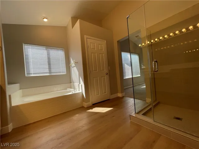 $1,895 | 8463 Antique Cameo Avenue, Las Vegas, NV 89147