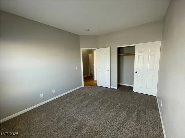 $1,895 | 8463 Antique Cameo Avenue, Las Vegas, NV 89147