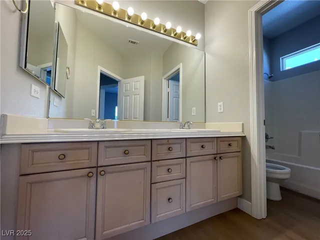 $1,895 | 8463 Antique Cameo Avenue, Las Vegas, NV 89147