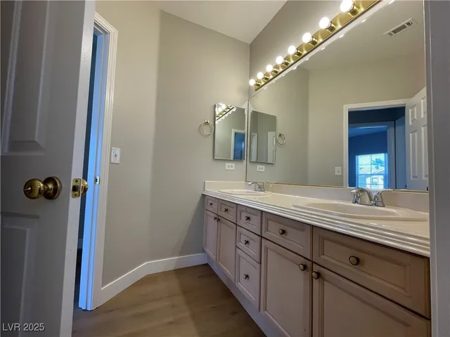 $1,895 | 8463 Antique Cameo Avenue, Las Vegas, NV 89147