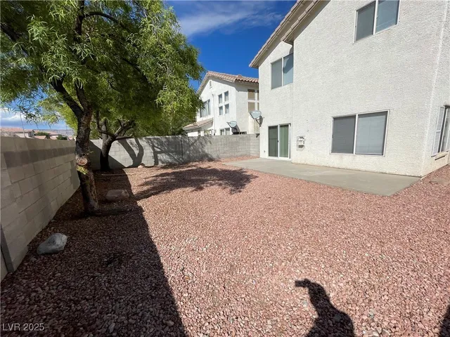 $1,895 | 8463 Antique Cameo Avenue, Las Vegas, NV 89147