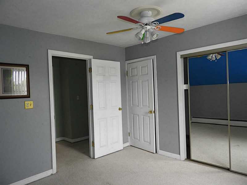 82 Warwick Road Pawtucket, RI 02861 - Photo 8 of 11 Bedroom.