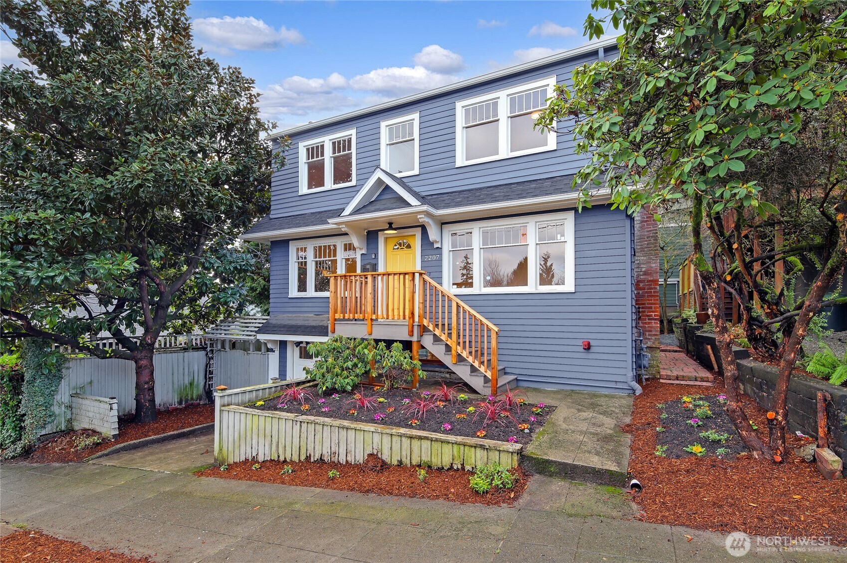2207 East Republican Street Seattle, WA 98112 - Photo 24 of 24 front view of a house