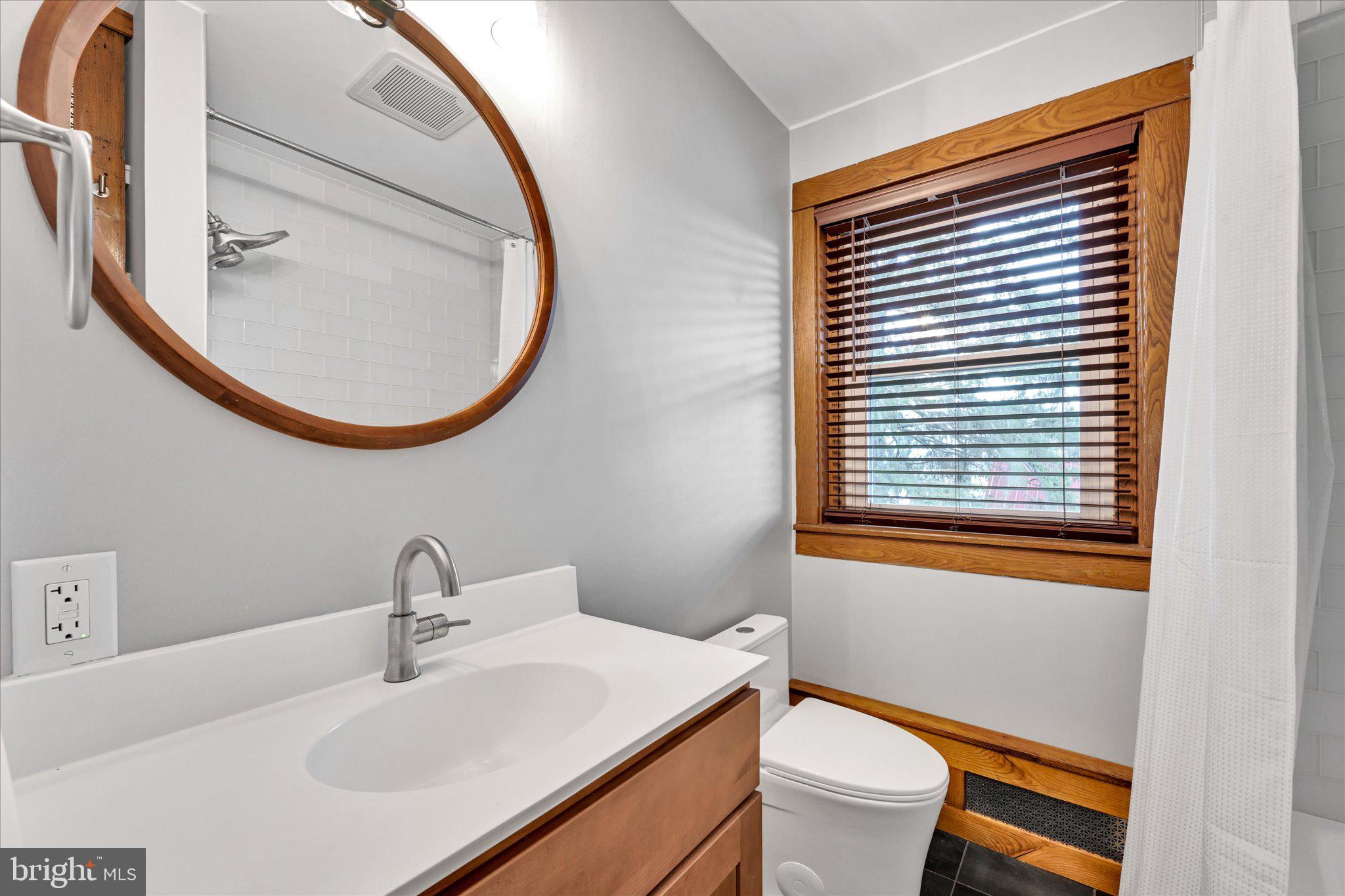 1543 Lampeter Road Lancaster, PA 17602 - Photo 24 of 31